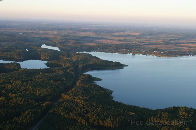 img_3693_v2.jpg - Bird's-eye view