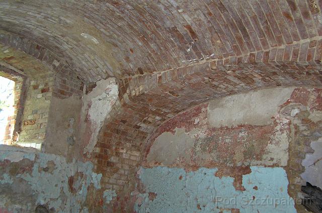 36_2007_5035628.jpg - The cellars.
